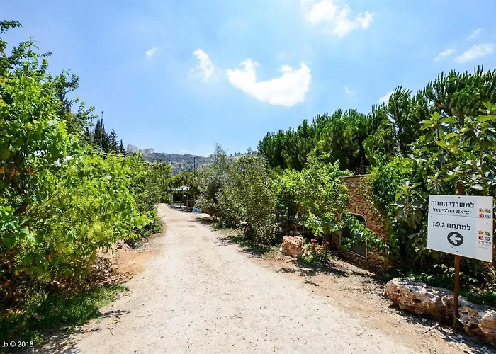 Guest house: Tur Sinai Organic Farm Resort