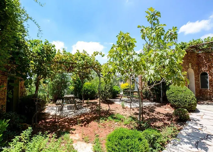 Guest house: Tur Sinai Organic Farm Resort